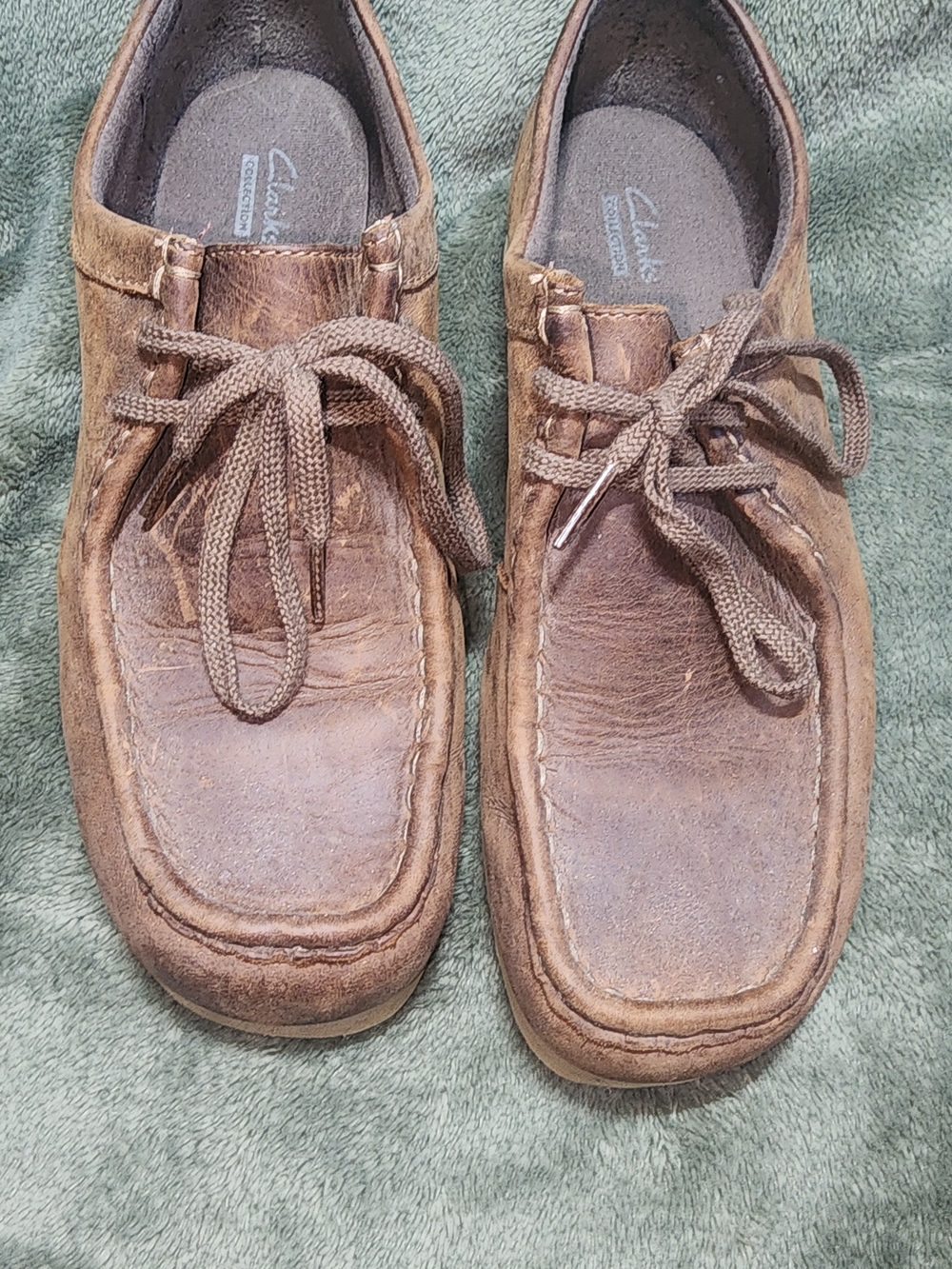 Clarks Men’s Brown Leather Moc-Toe Lace-Up Slip-Ons